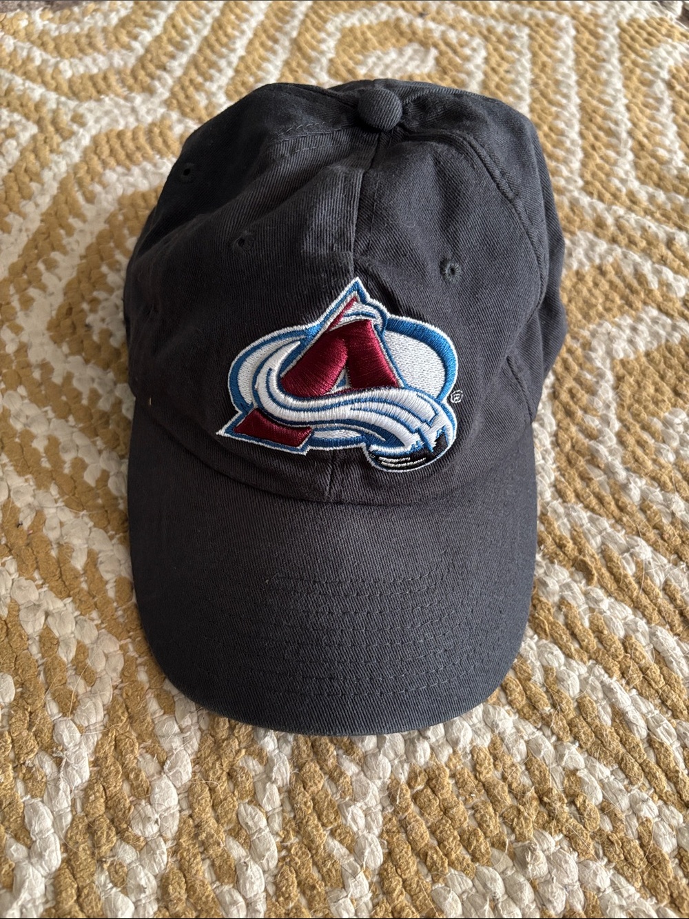 Colorado Avalanche strapback dad hat